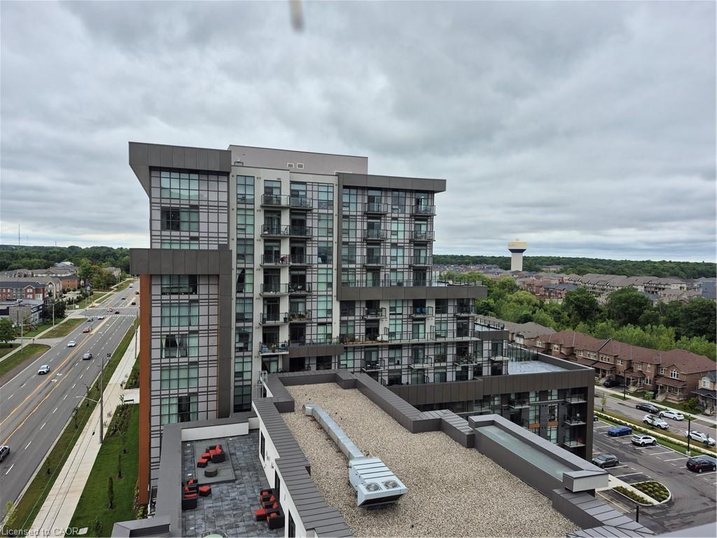 1005-450 Dundas Street E, Waterdown, ON - Outdoor