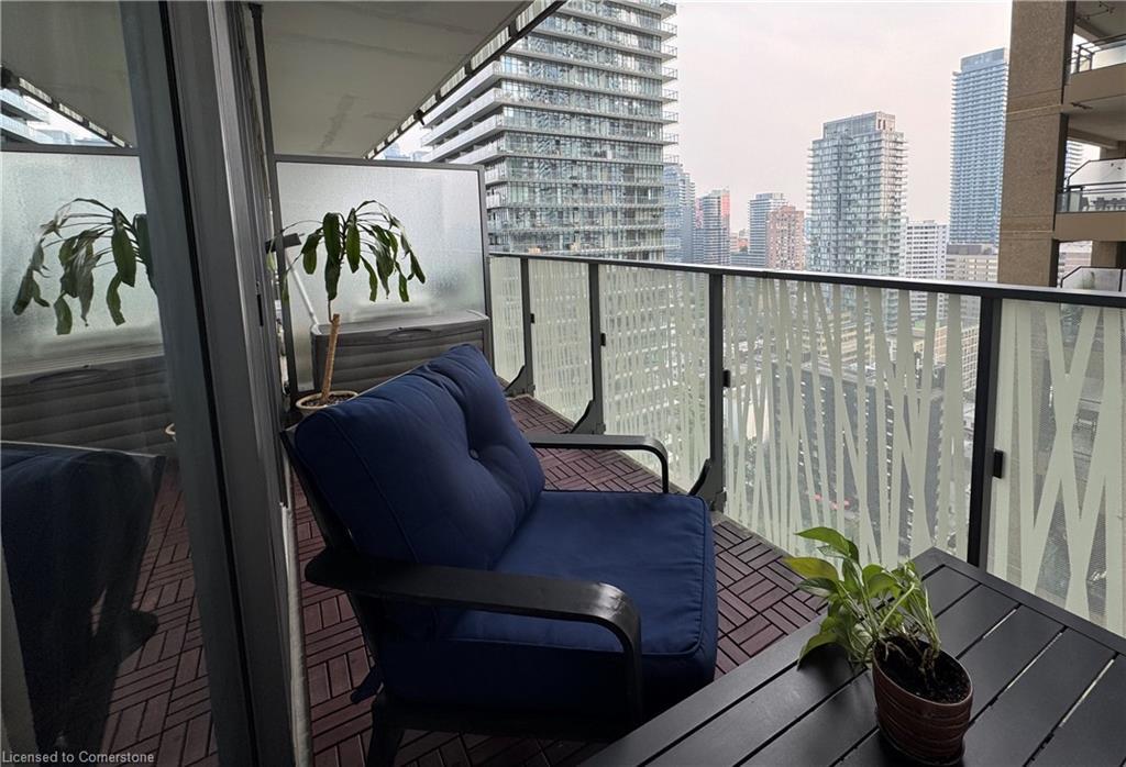 2206-42 Charles Street E, Toronto, ON - Outdoor With Balcony With Exterior