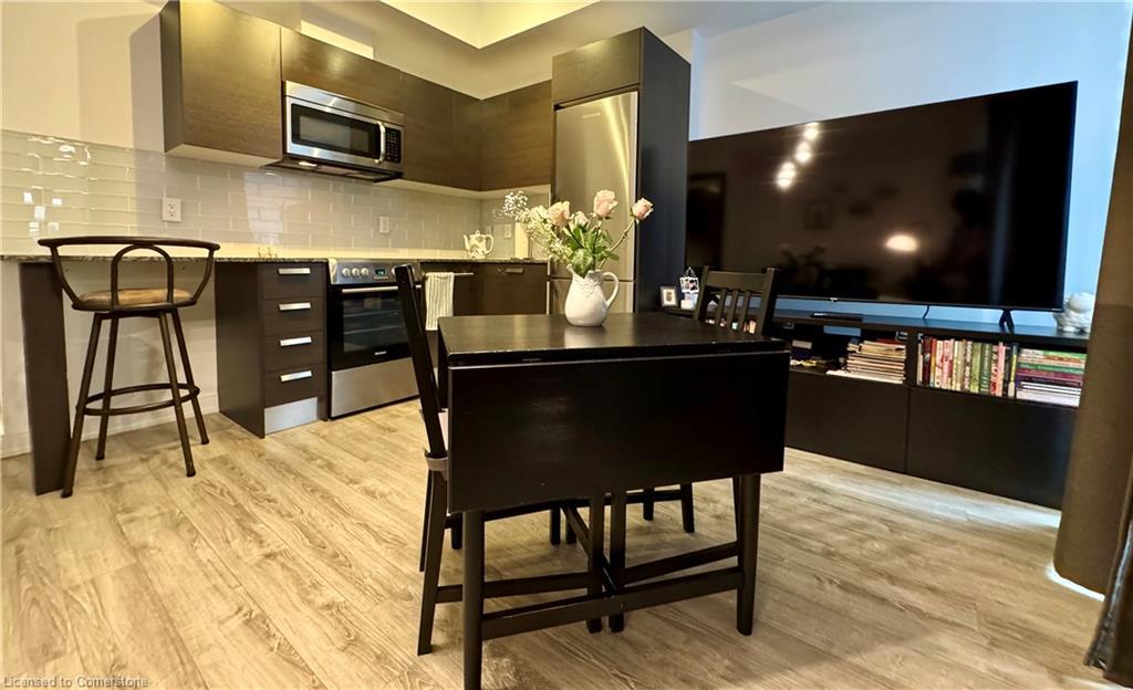 2206-42 Charles Street E, Toronto, ON - Indoor