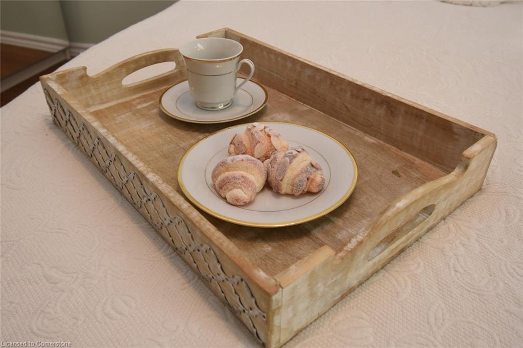 1610-2055 Upper Middle Road, Burlington, ON - Indoor Photo Showing Other Room