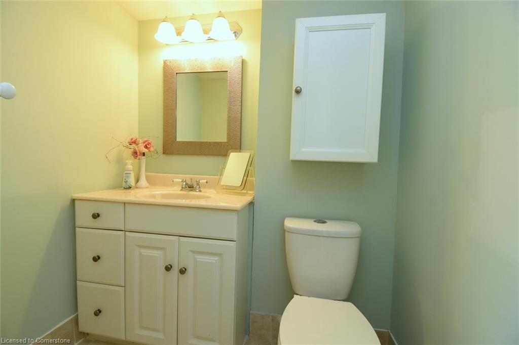 1610-2055 Upper Middle Road, Burlington, ON - Indoor Photo Showing Bathroom