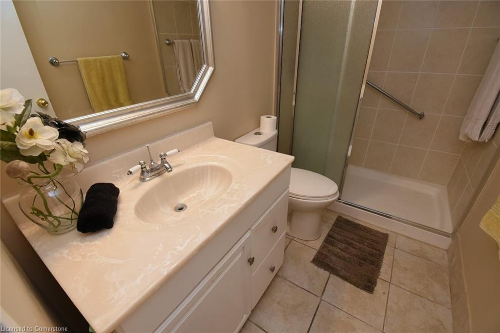 1610-2055 Upper Middle Road, Burlington, ON - Indoor Photo Showing Bathroom