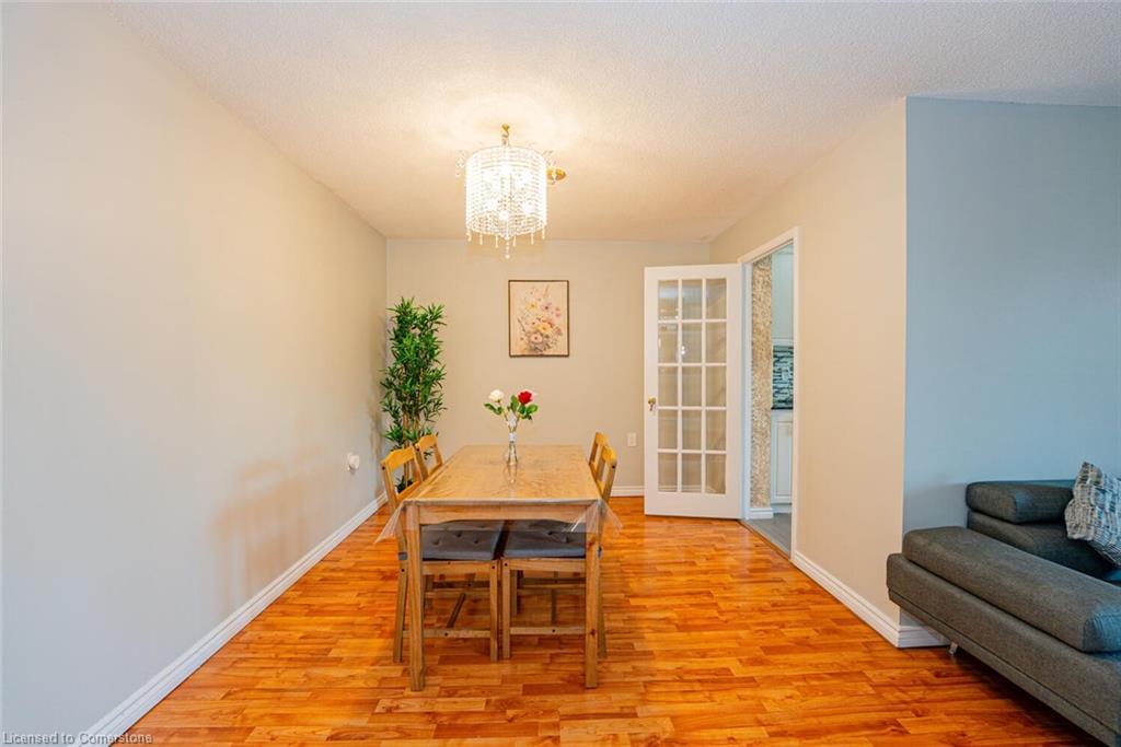 304-18 Knightsbridge Road, Peel, ON - Indoor