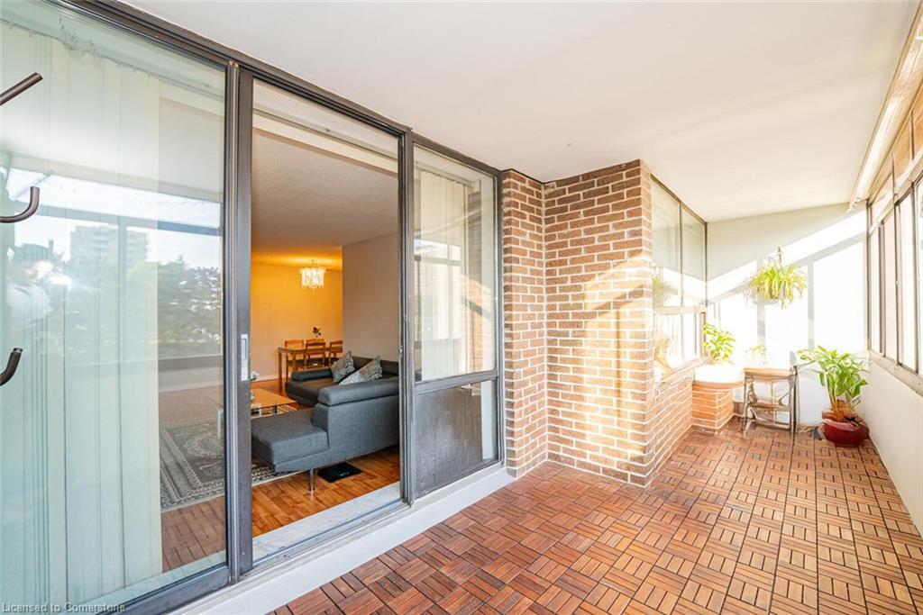 304-18 Knightsbridge Road, Peel, ON - Photo Showing Other Room