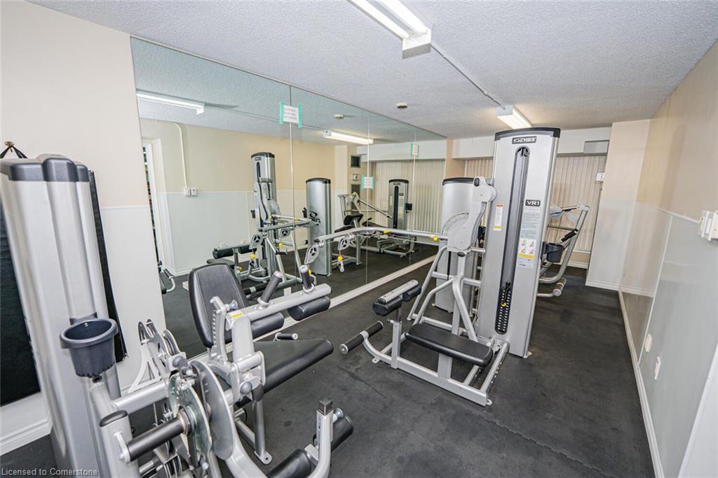 304-18 Knightsbridge Road, Peel, ON - Indoor Photo Showing Gym Room