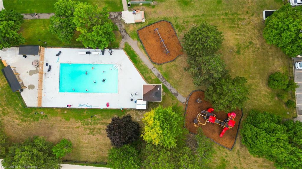 304-18 Knightsbridge Road, Peel, ON - Outdoor With View