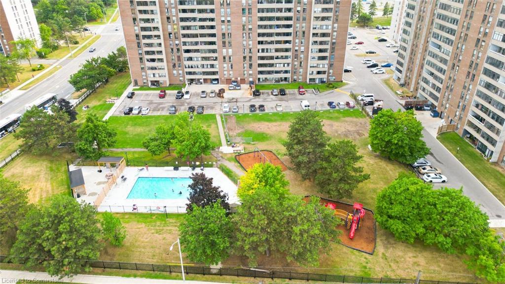 304-18 Knightsbridge Road, Peel, ON - Outdoor