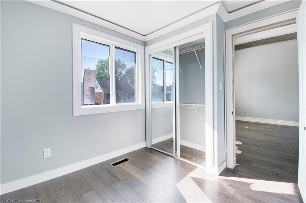 85 East 37Th Street, Hamilton, ON - Indoor Photo Showing Other Room