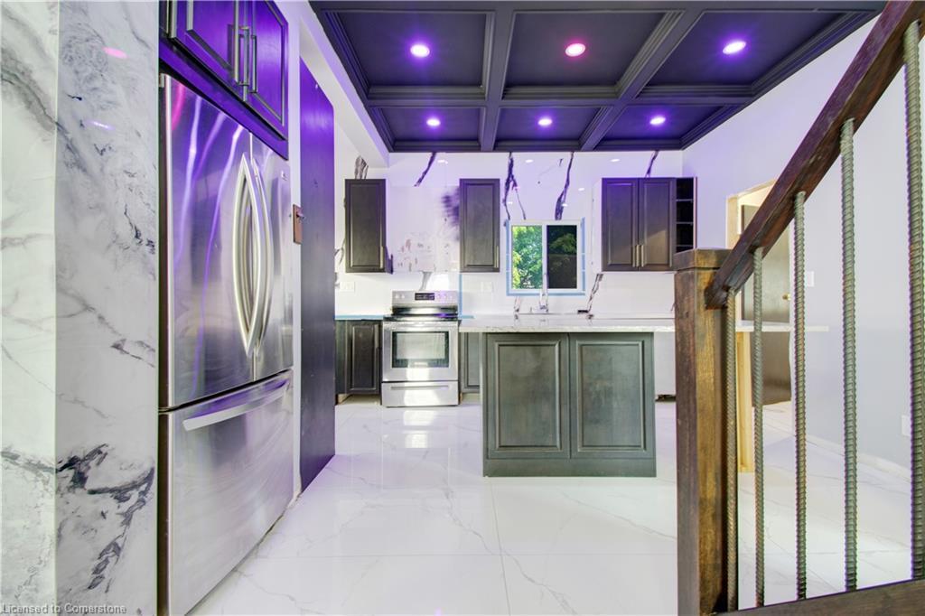 85 East 37Th Street, Hamilton, ON - Indoor