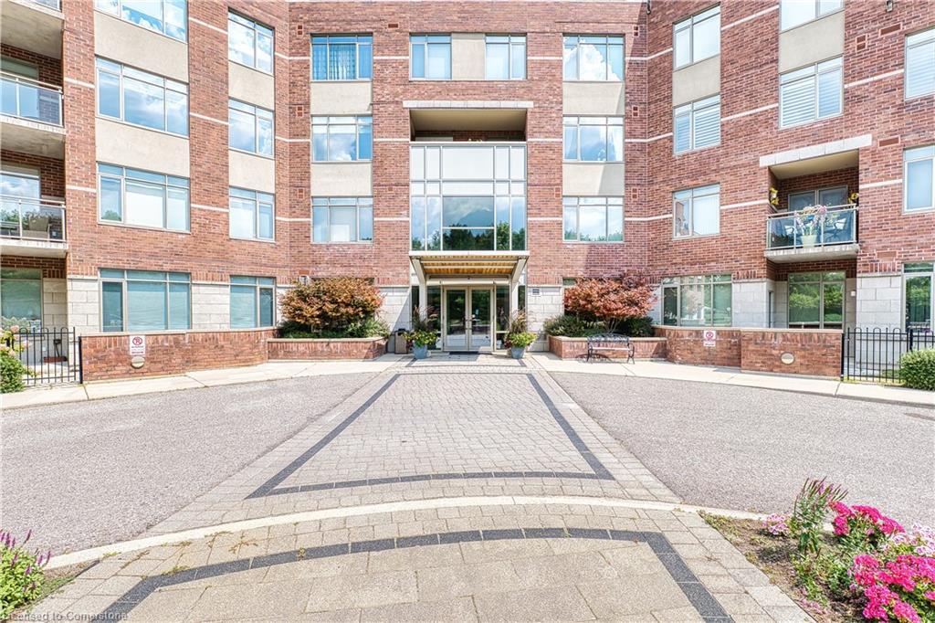 103-400 Romeo Street N, Stratford, ON - Outdoor With Facade