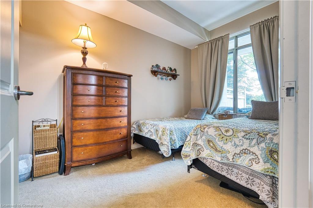 103-400 Romeo Street N, Stratford, ON - Indoor Photo Showing Bedroom