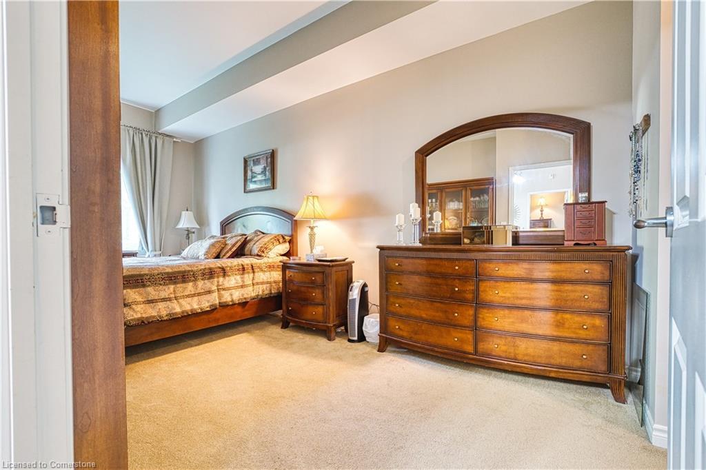 103-400 Romeo Street N, Stratford, ON - Indoor Photo Showing Bedroom