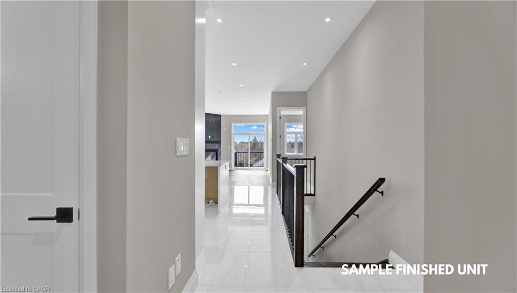 920 Garden Court Crescent, Woodstock, ON -