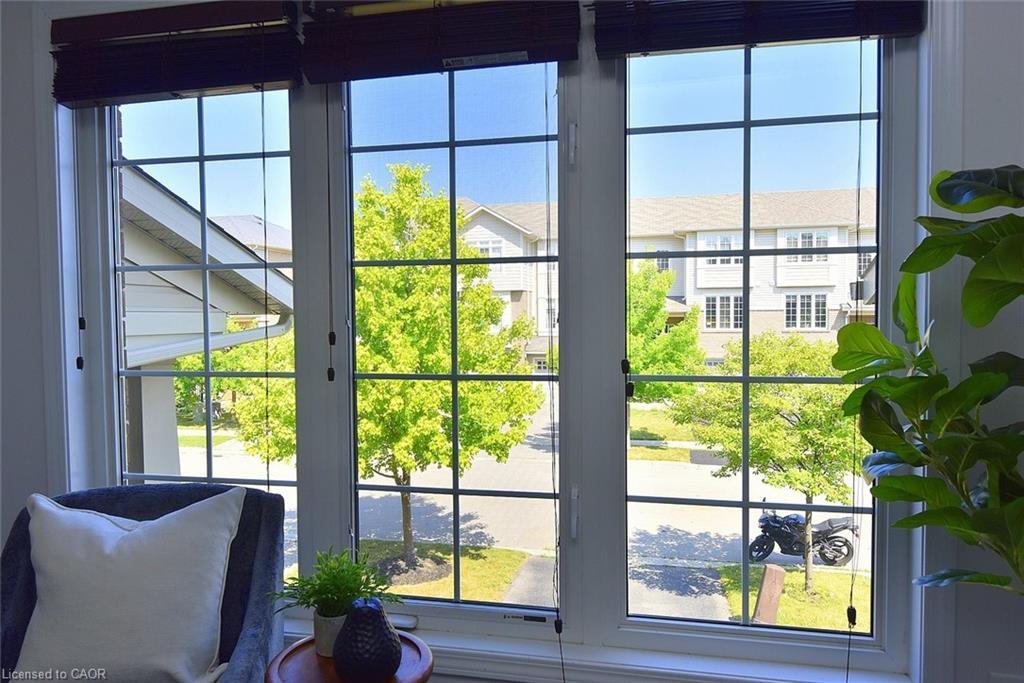 45 Ohara Lane, Hamilton, ON - Indoor Photo Showing Other Room