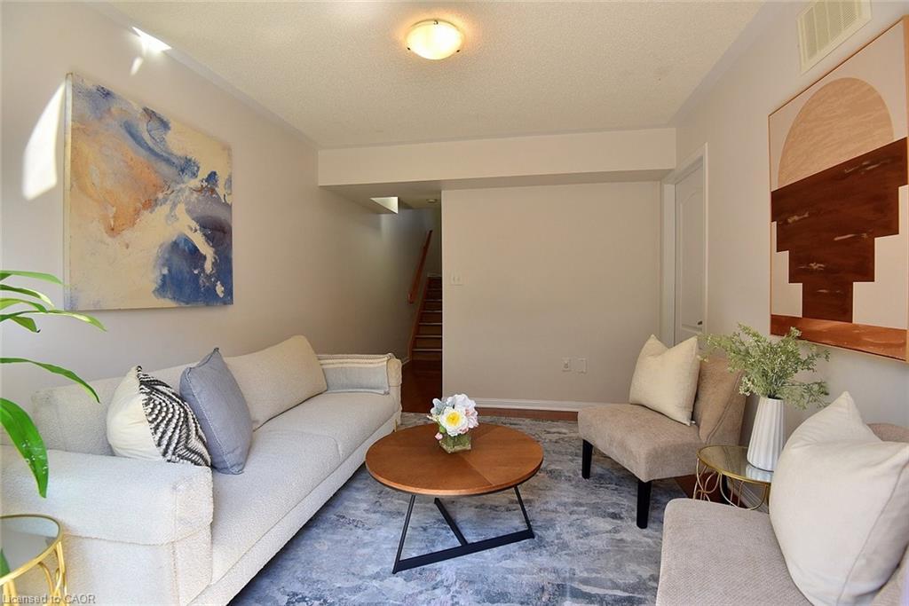 45 Ohara Lane, Hamilton, ON - Indoor Photo Showing Living Room