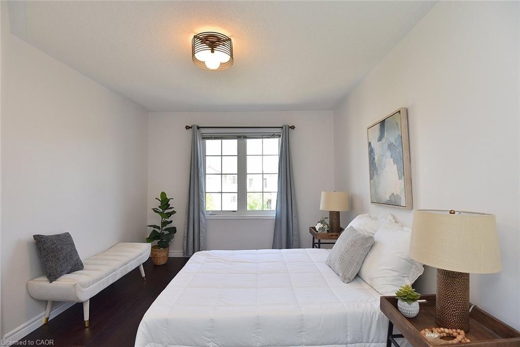 45 Ohara Lane, Hamilton, ON - Indoor Photo Showing Bedroom
