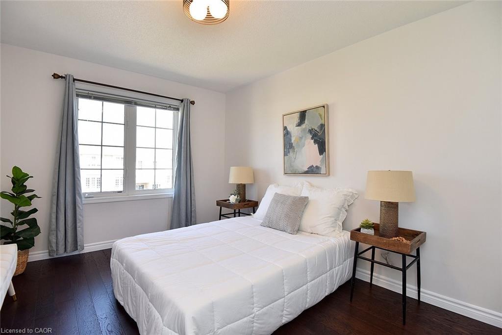 45 Ohara Lane, Hamilton, ON - Indoor Photo Showing Bedroom
