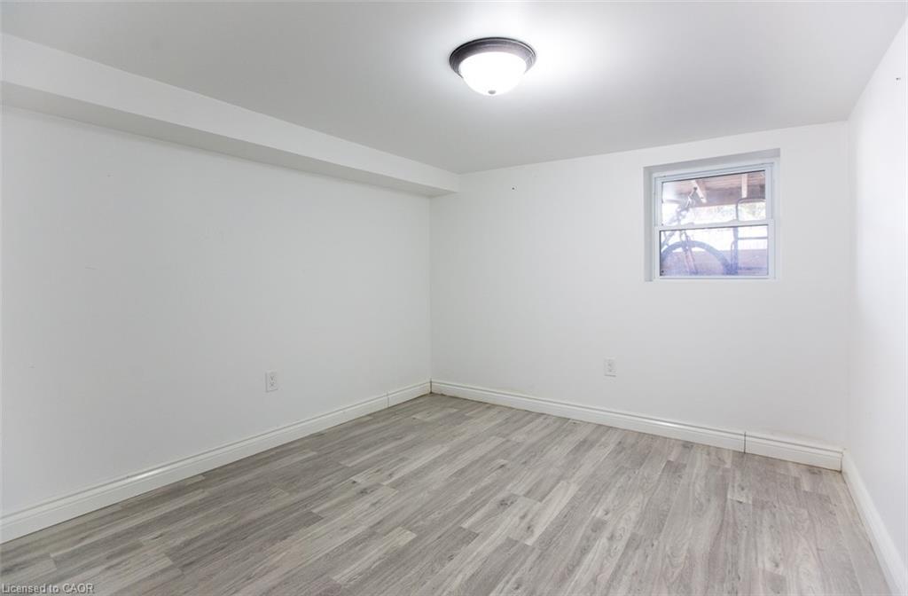 346 Hughson Street N, Hamilton, ON - Indoor Photo Showing Other Room