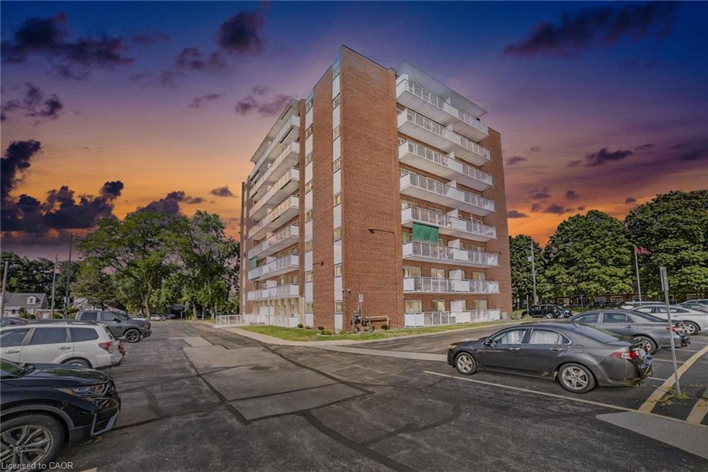 808-8 Woodman Drive S, Hamilton, ON - Outdoor With Balcony