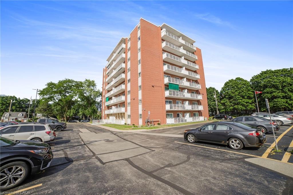 808-8 Woodman Drive S, Hamilton, ON - Outdoor With Balcony With Facade