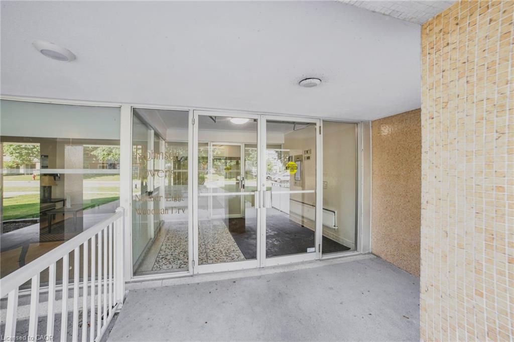 808-8 Woodman Drive S, Hamilton, ON - Outdoor With Balcony With Exterior