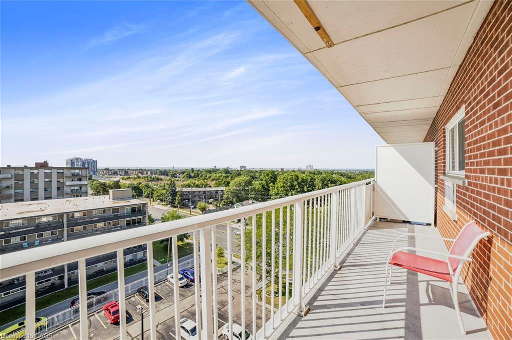 808-8 Woodman Drive S, Hamilton, ON - Outdoor With Balcony With Exterior