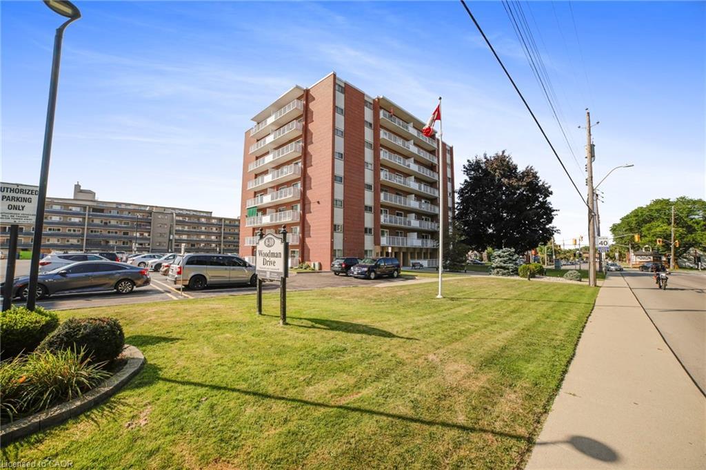 808-8 Woodman Drive S, Hamilton, ON - Outdoor
