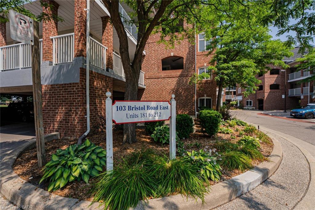 212-103 Bristol Road E, Mississauga, ON - Outdoor