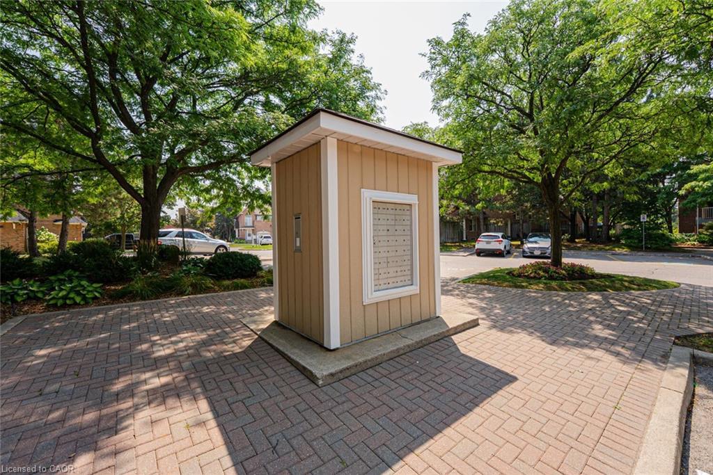 212-103 Bristol Road E, Mississauga, ON - Outdoor