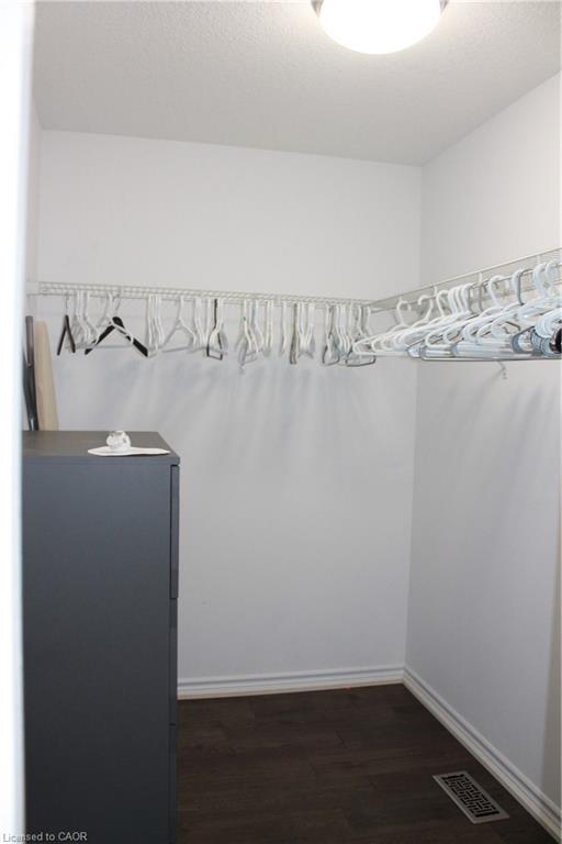 27 Stillwater Street, Kitchener, ON - Indoor