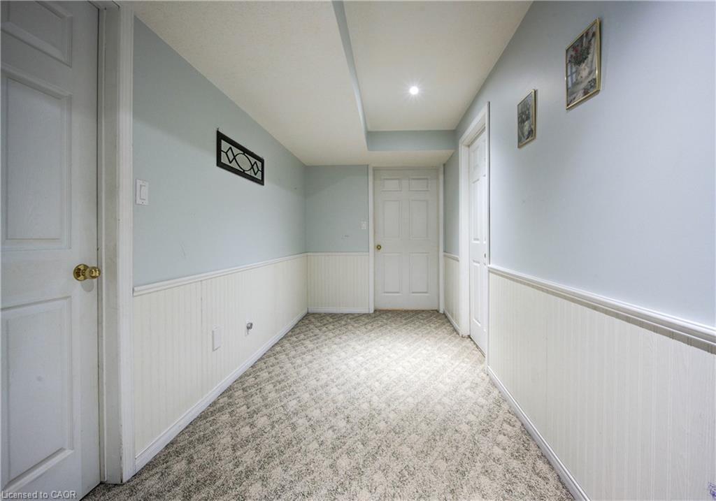 258 Saginaw Parkway, Cambridge, ON - Indoor Photo Showing Other Room