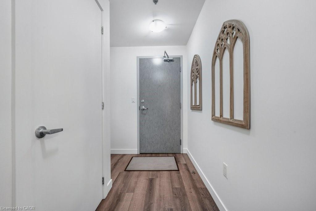 301-150 Water Street N, Cambridge, ON - Indoor Photo Showing Other Room