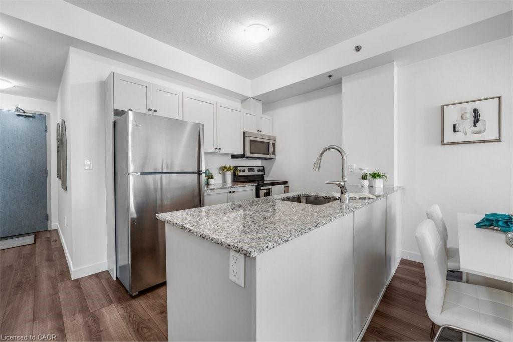 301-150 Water Street N, Cambridge, ON - Indoor Photo Showing Kitchen With Stainless Steel Kitchen With Upgraded Kitchen