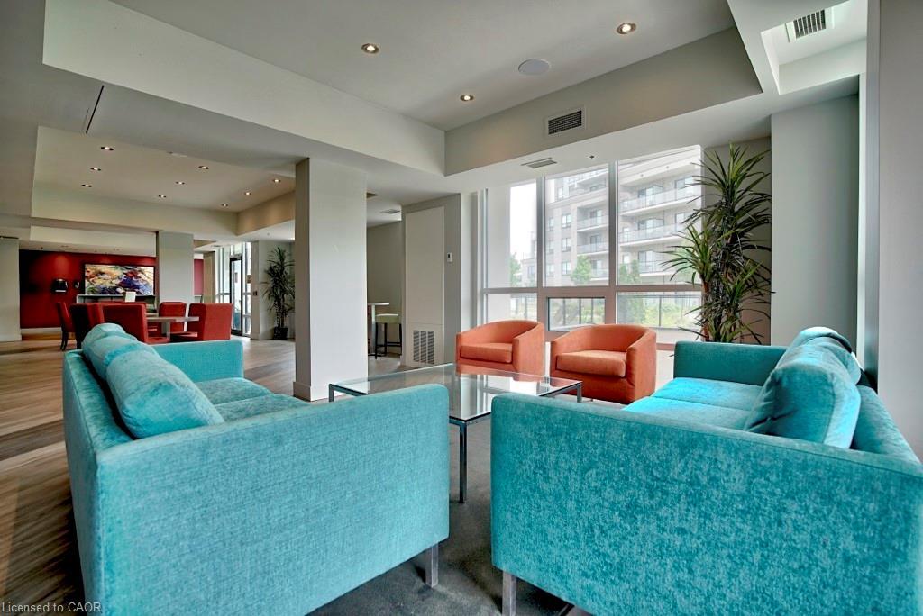 301-150 Water Street N, Cambridge, ON - Indoor Photo Showing Other Room