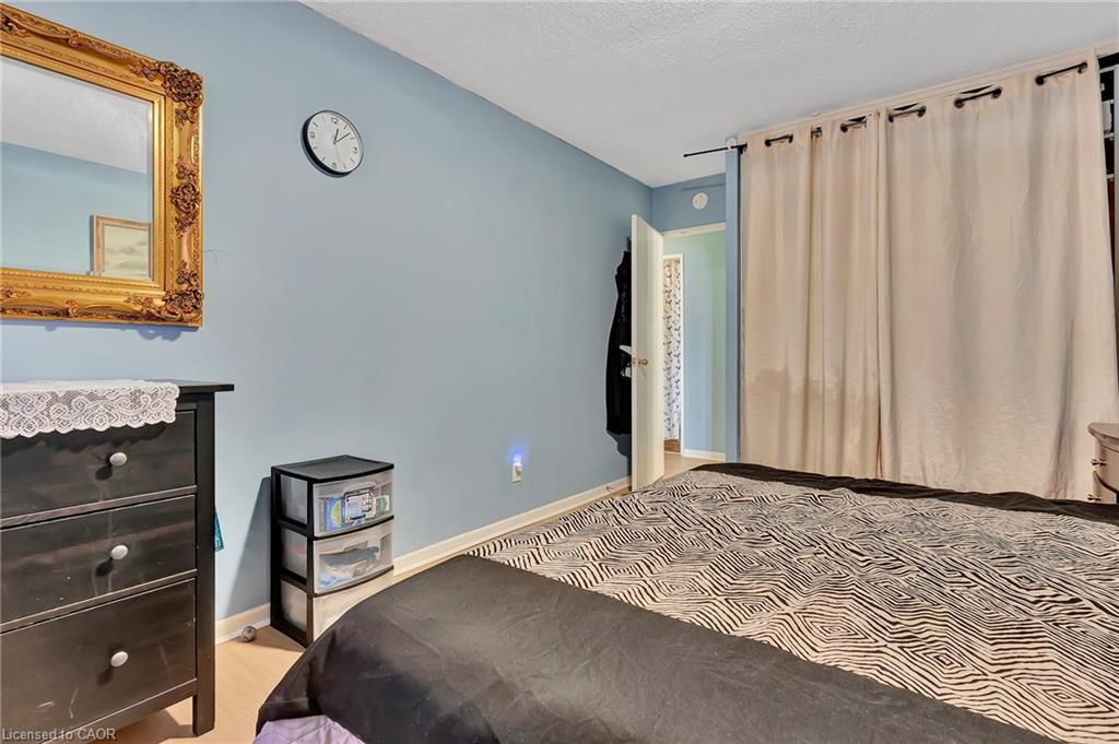 503-81 Church Street, Kitchener, ON - Indoor Photo Showing Bedroom