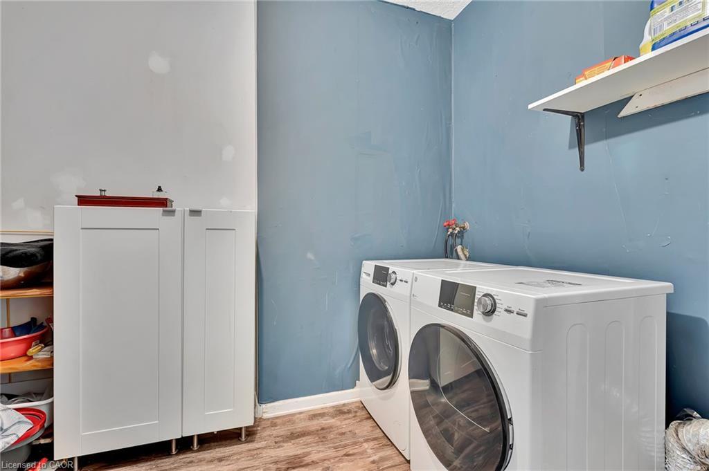 503-81 Church Street, Kitchener, ON - Indoor Photo Showing Laundry Room