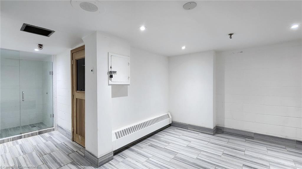 1205-99 Blackwell Avenue, Toronto, ON - Indoor Photo Showing Other Room