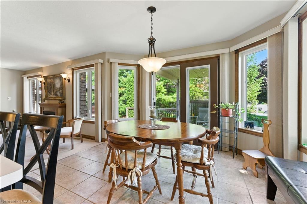 50 Upper Canada Drive, Port Rowan, ON - Indoor Photo Showing Dining Room