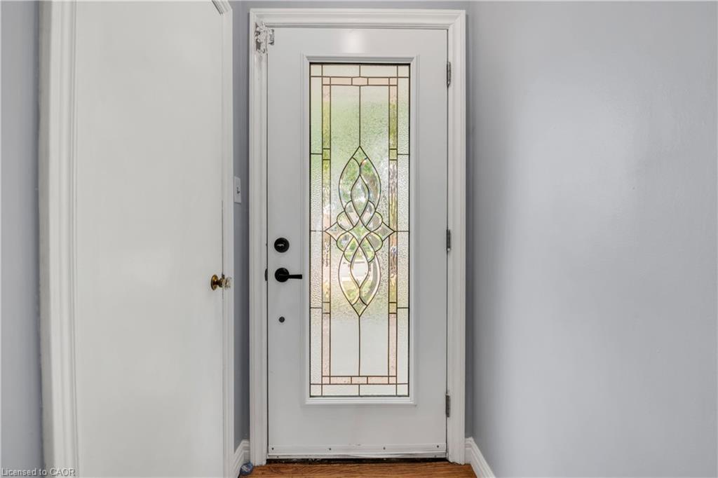 446 East 36Th Street, Hamilton, ON - Indoor Photo Showing Other Room