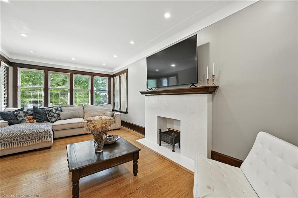 77 Proctor Boulevard, Hamilton, ON - Indoor Photo Showing Living Room With Fireplace