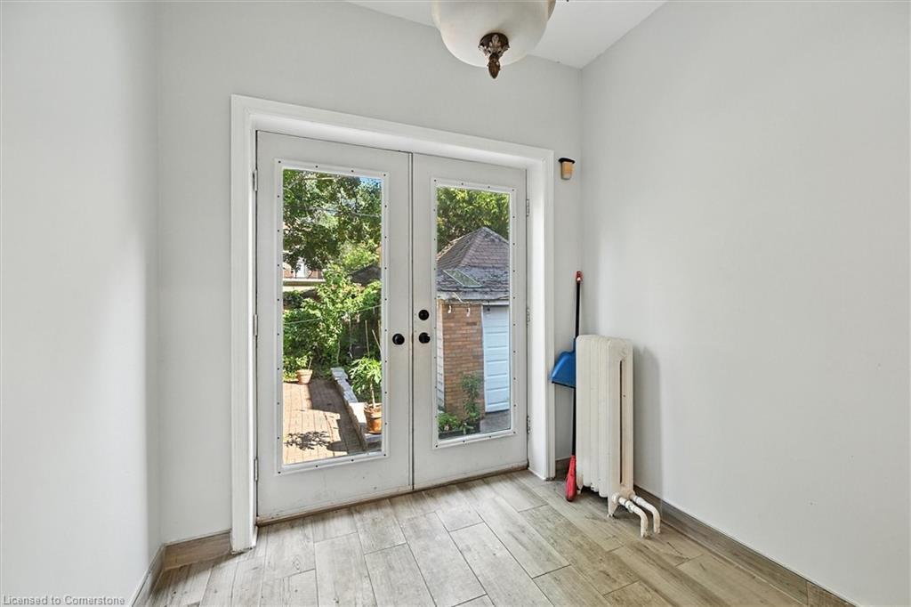 77 Proctor Boulevard, Hamilton, ON - Indoor Photo Showing Other Room