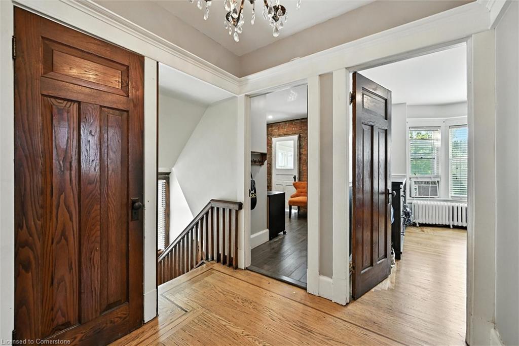 77 Proctor Boulevard, Hamilton, ON - Indoor Photo Showing Other Room