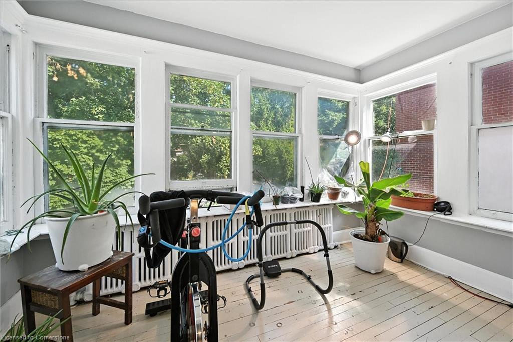 77 Proctor Boulevard, Hamilton, ON - Indoor Photo Showing Other Room