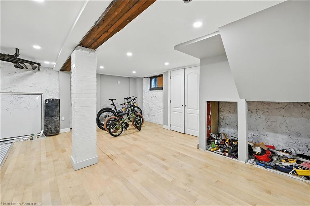 77 Proctor Boulevard, Hamilton, ON - Indoor