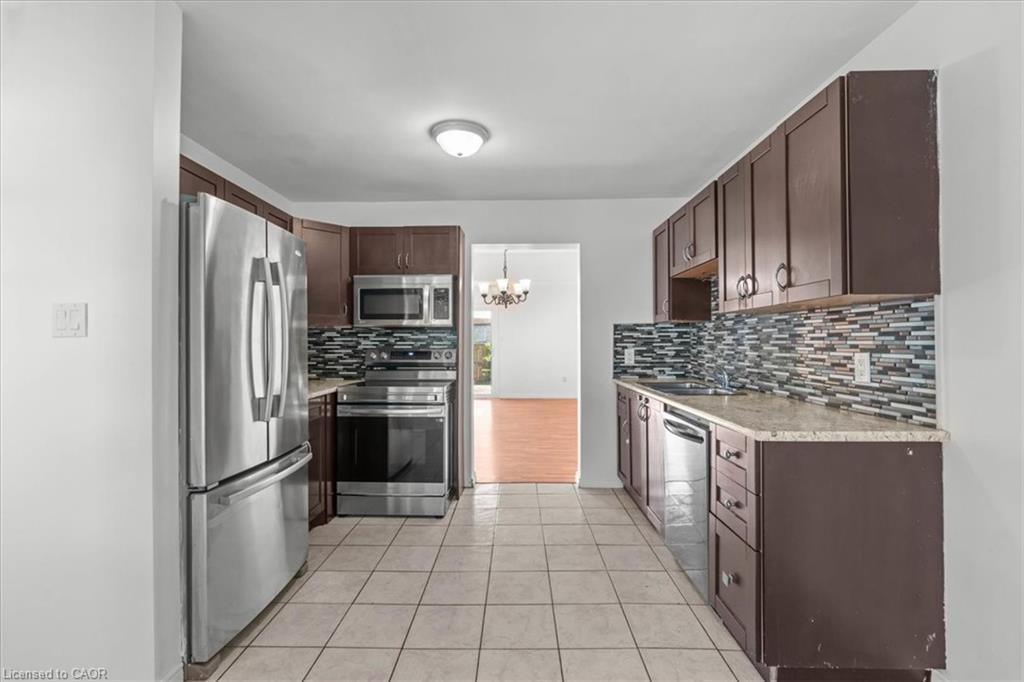 97 Bonaventure Drive, London, ON - Indoor Photo Showing Kitchen