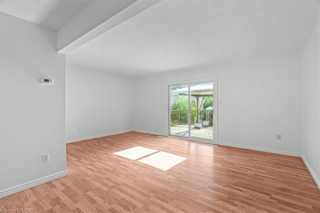 97 Bonaventure Drive, London, ON - Indoor Photo Showing Other Room