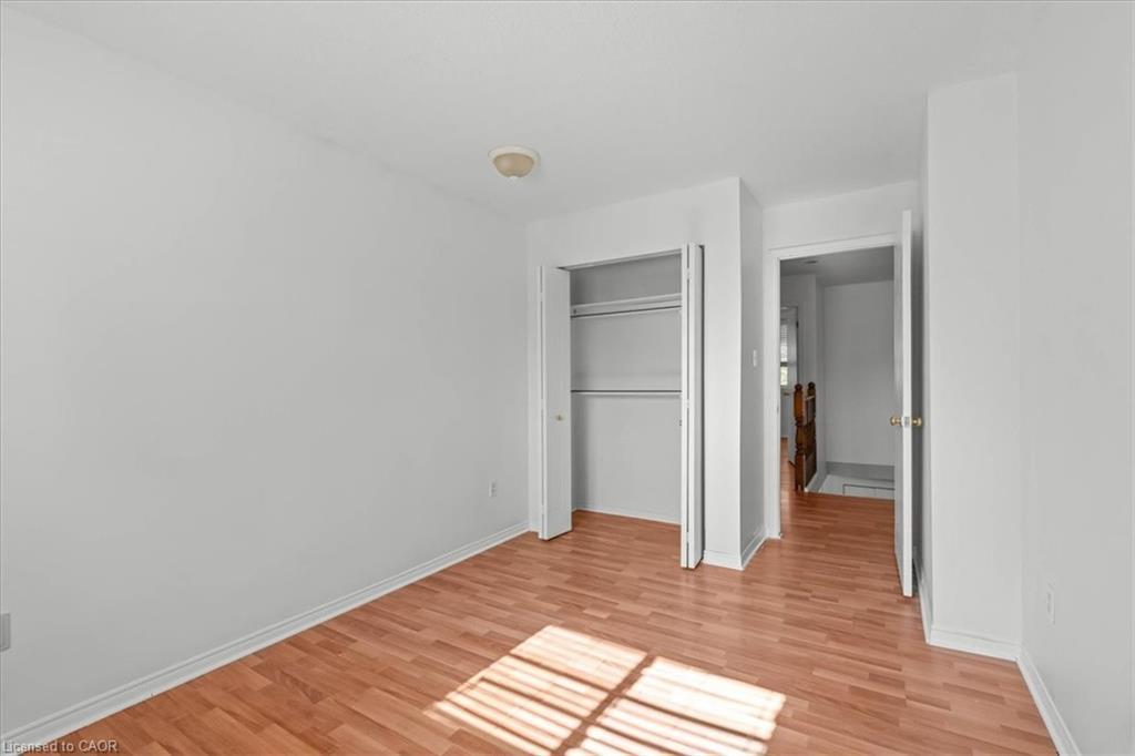 97 Bonaventure Drive, London, ON - Indoor Photo Showing Other Room