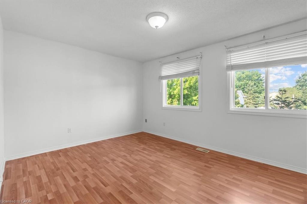 97 Bonaventure Drive, London, ON - Indoor Photo Showing Other Room