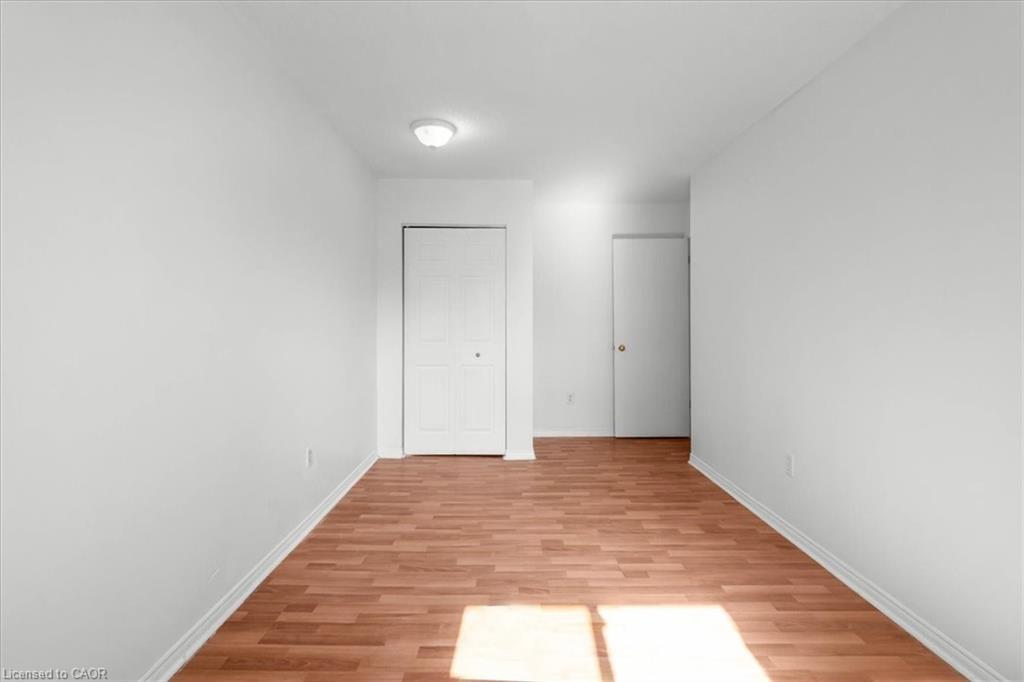 97 Bonaventure Drive, London, ON - Indoor Photo Showing Other Room