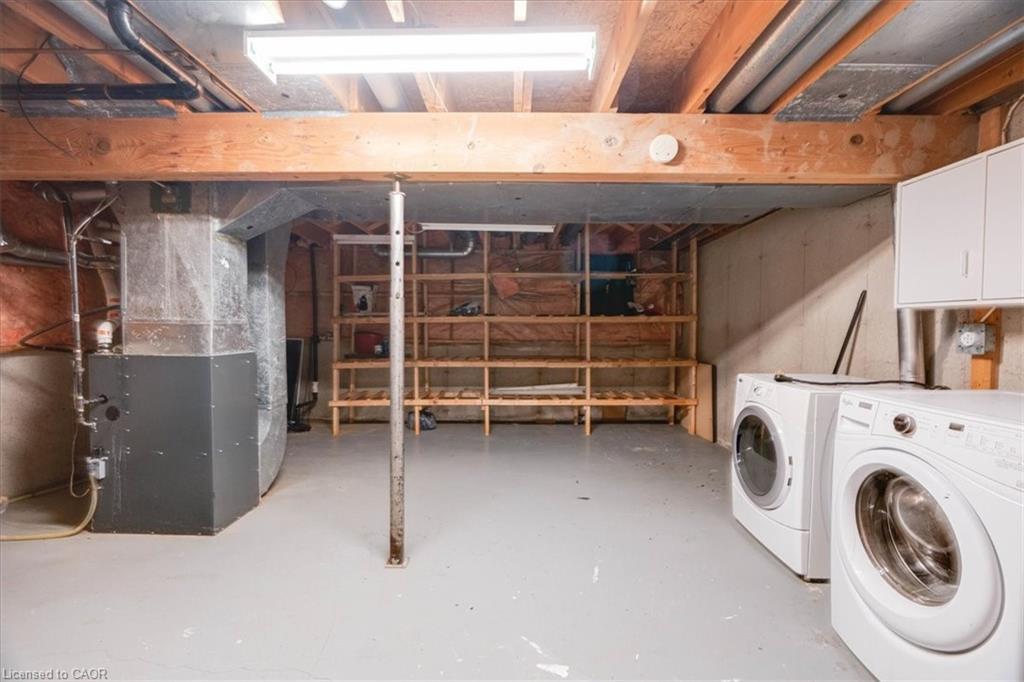 97 Bonaventure Drive, London, ON - Indoor Photo Showing Laundry Room